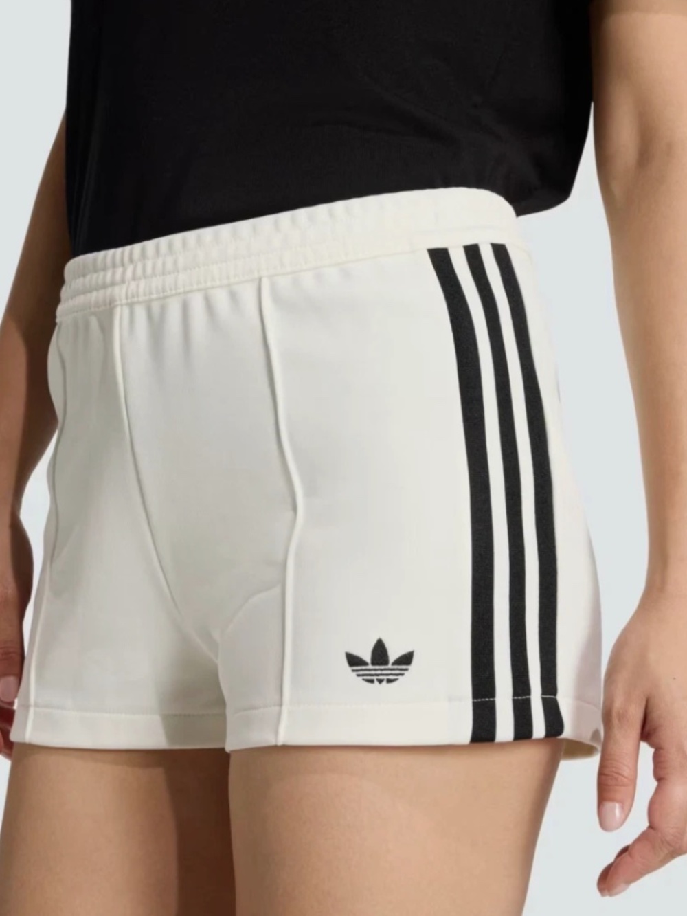 NWT Adidas Originals White Black Classic Shorts